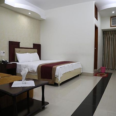 Hotel City Plaza Jessore Exterior foto
